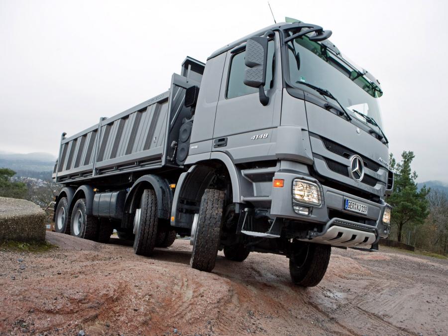  Mercedes-Benz Actros 4148 2009 года  (фото 17 из 25)